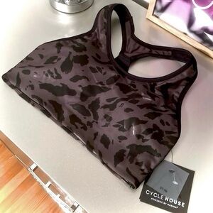 New CYCLE HOUSE Marika MEDIUM City Pro Lined Sports Bra Black Gray Leopard